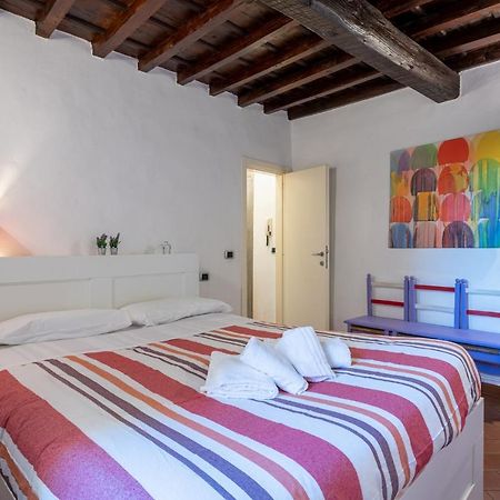 Sant'Ambrogio Colorful Apartment فلورنس المظهر الخارجي الصورة