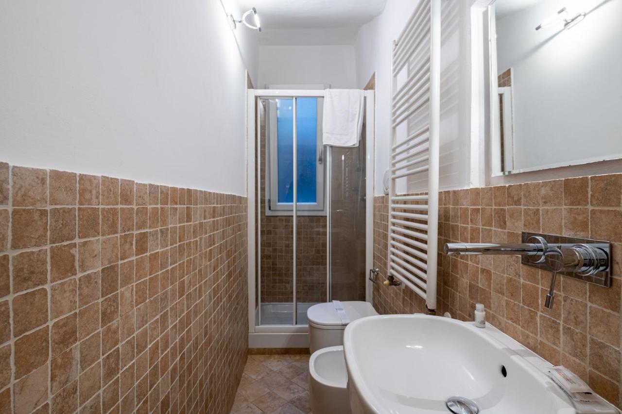 Sant'Ambrogio Colorful Apartment فلورنس المظهر الخارجي الصورة