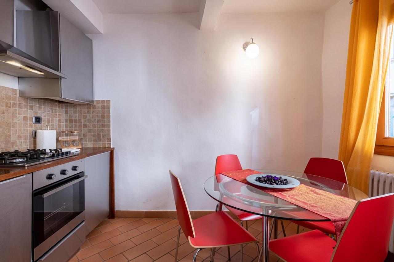 Sant'Ambrogio Colorful Apartment فلورنس المظهر الخارجي الصورة